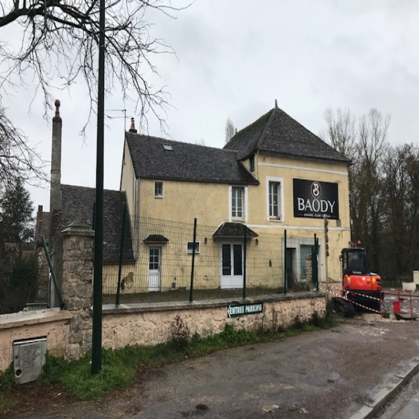 Offres de vente Immeuble Pont-sur-Yonne 89140