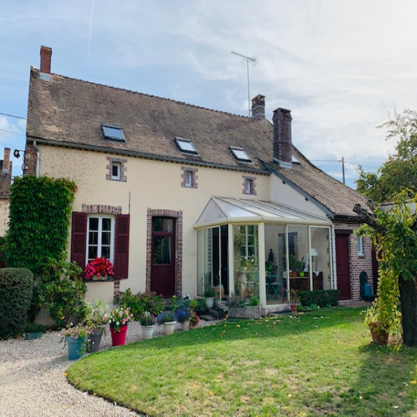 Offres de vente Maison de village Saint-Valérien 89150